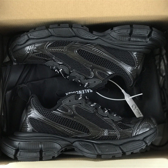 Balenciaga Black Sneaker - EUR FASHION