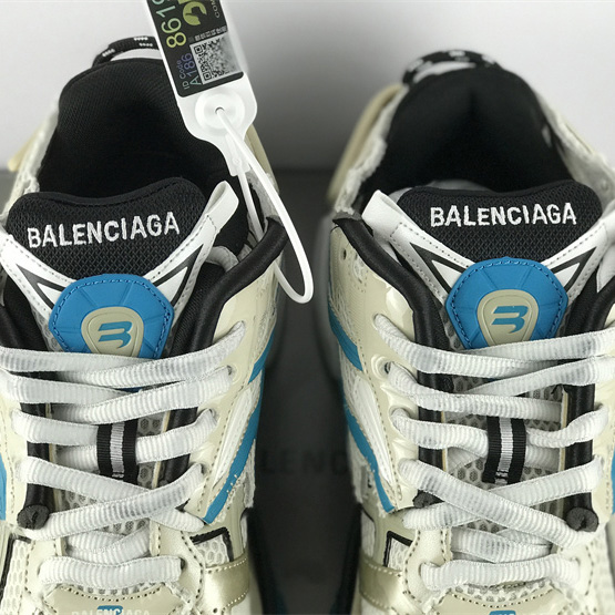 Balenciaga Runner Sneaker  - EUR FASHION