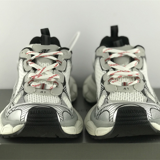 Balenciaga Runner Sneaker  - EUR FASHION