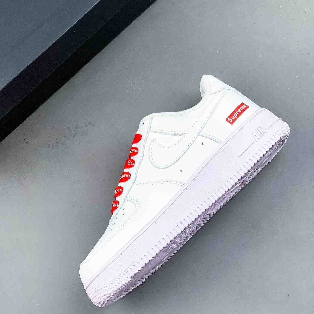 Supreme x Nike Air Force 1 Low  Sneaker    0926481X32 - EUR FASHION