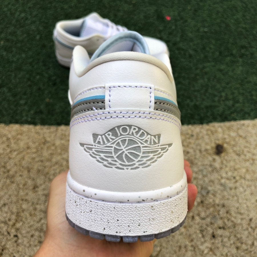 Air Jordan 1 Low SE 