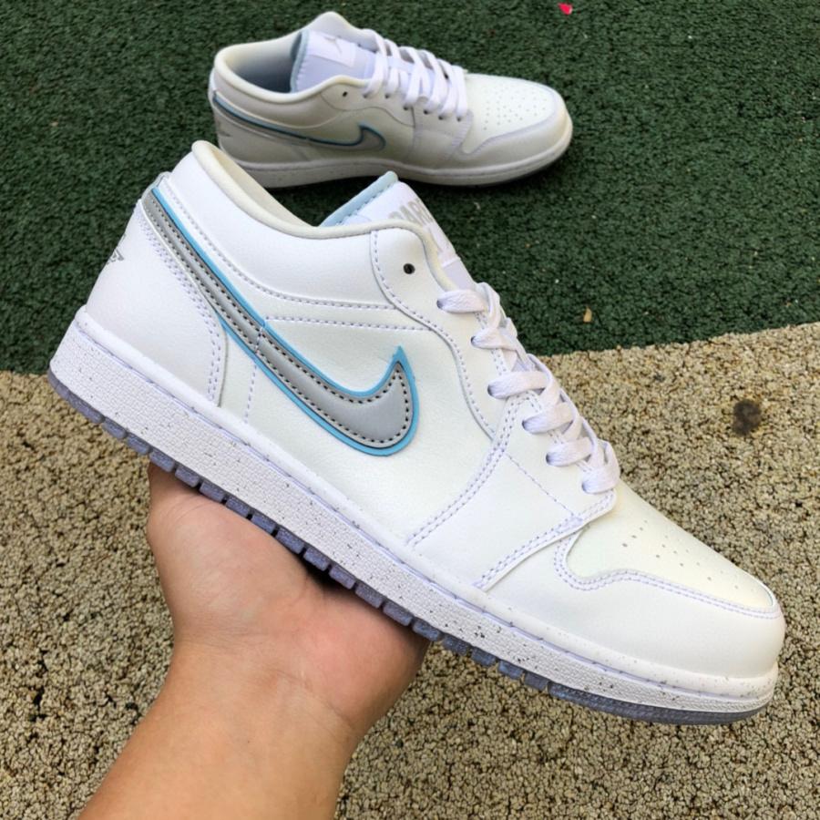 Air Jordan 1 Low SE 