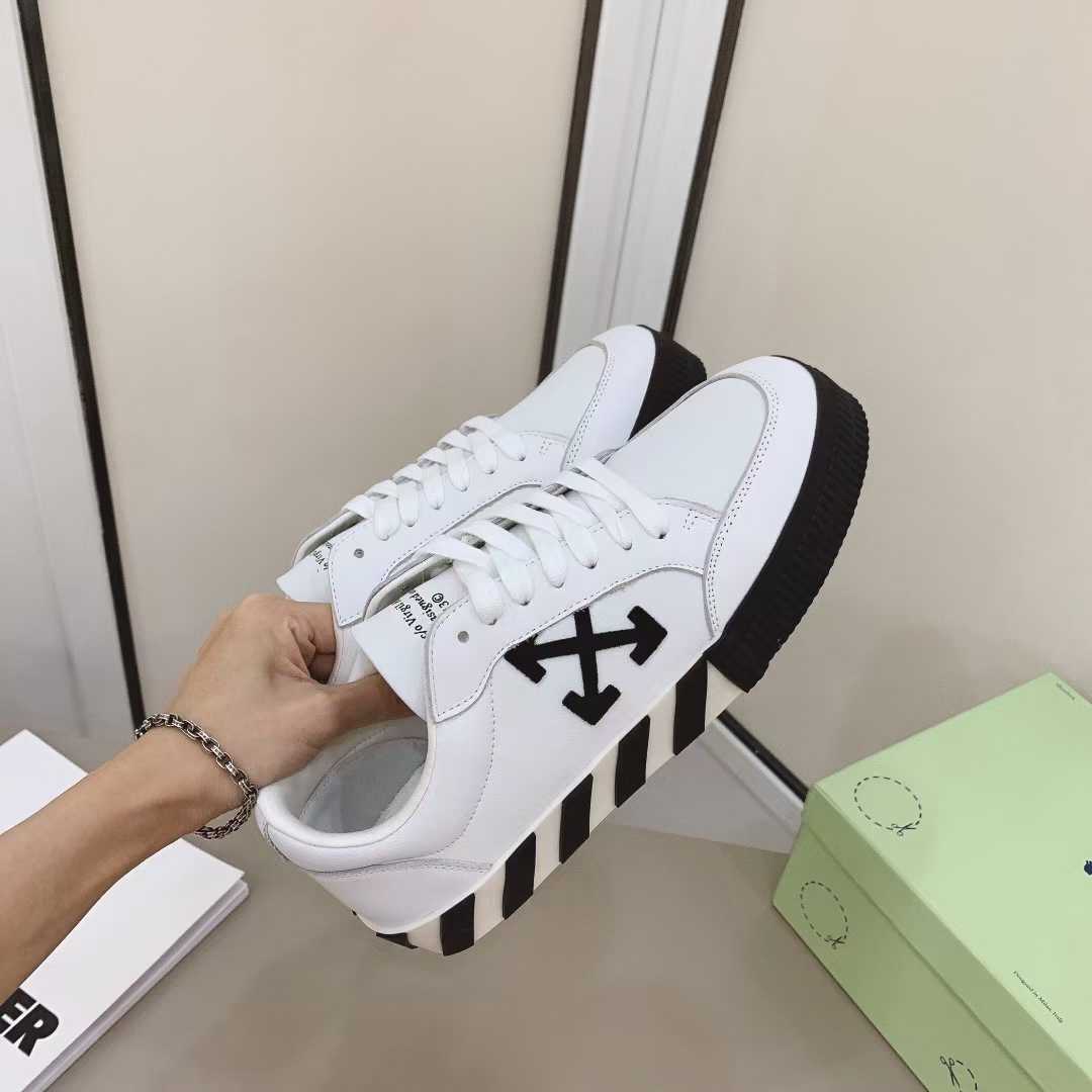 Off White Canvas Vulcanized Low Sneakers - EUR FASHION