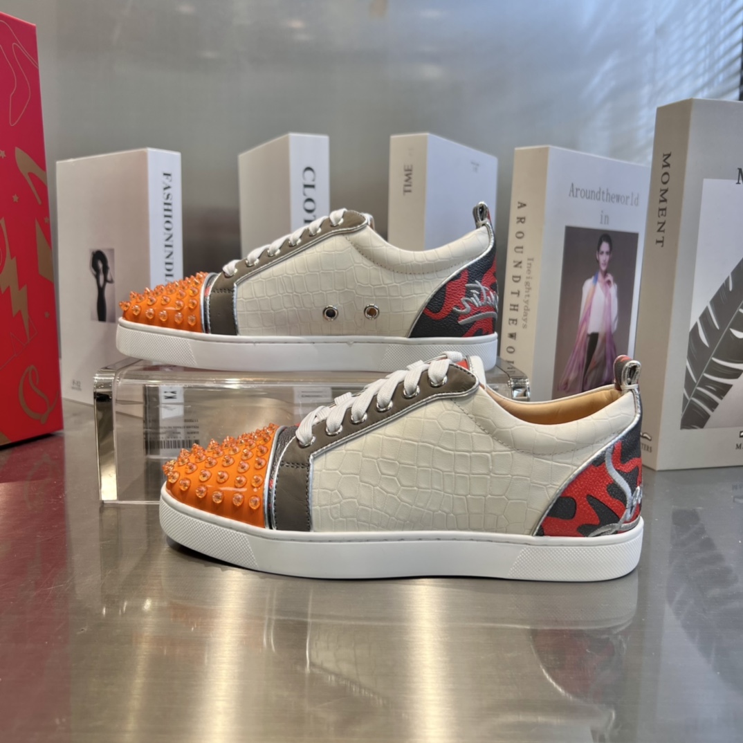 Christian Louboutin Low-Top Sneaker  - EUR FASHION