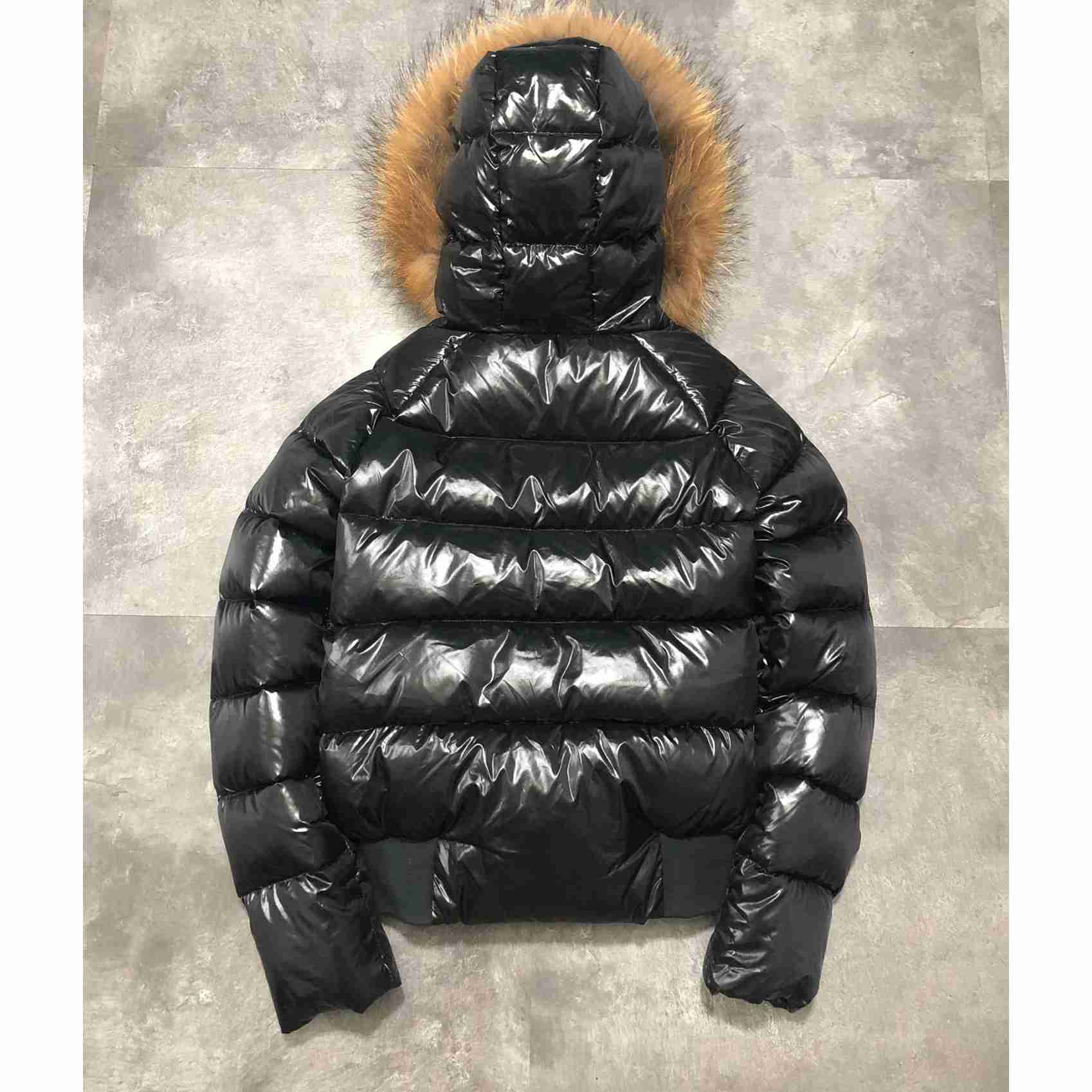 Moncler Short Down Jacket    - EUR FASHION