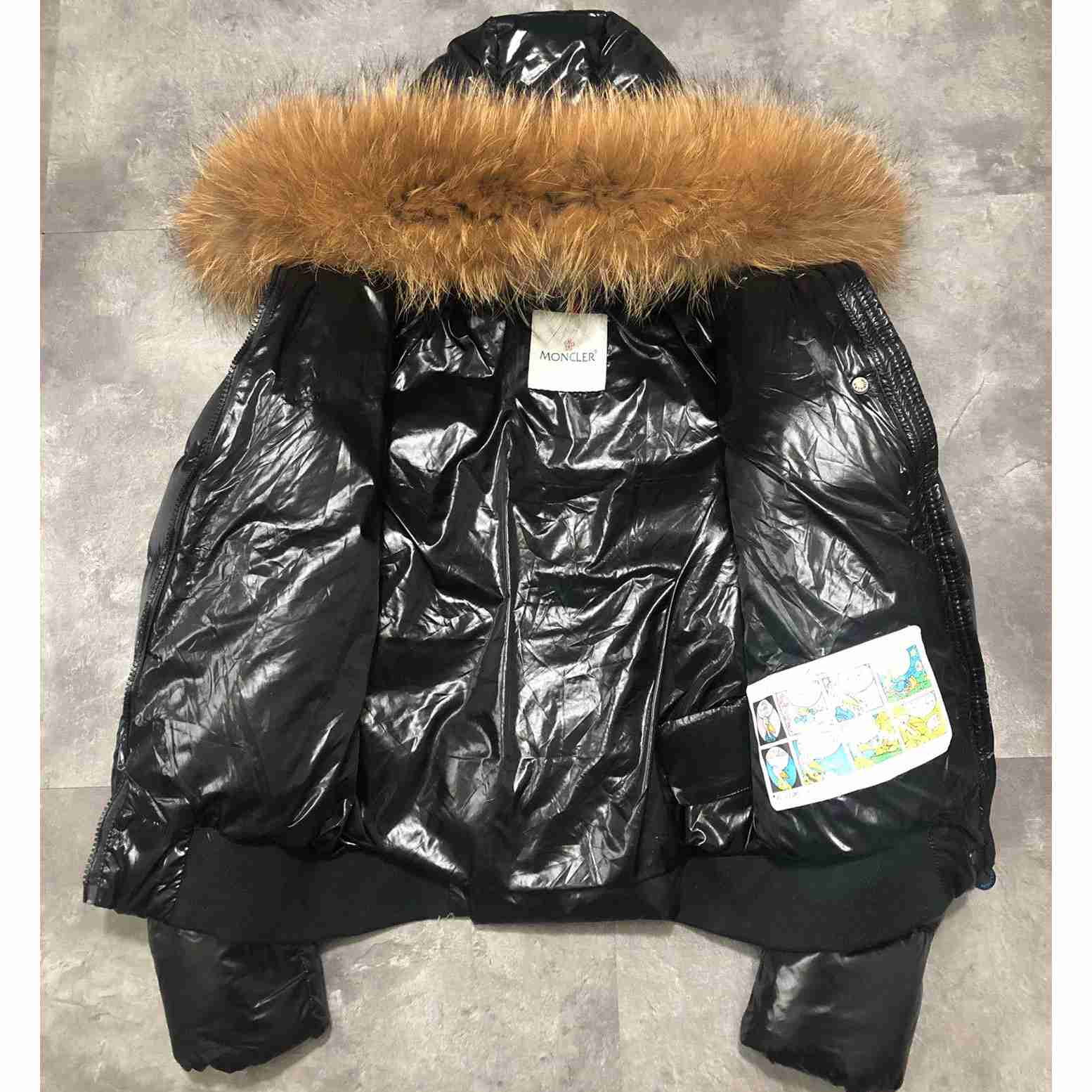 Moncler Short Down Jacket    - EUR FASHION