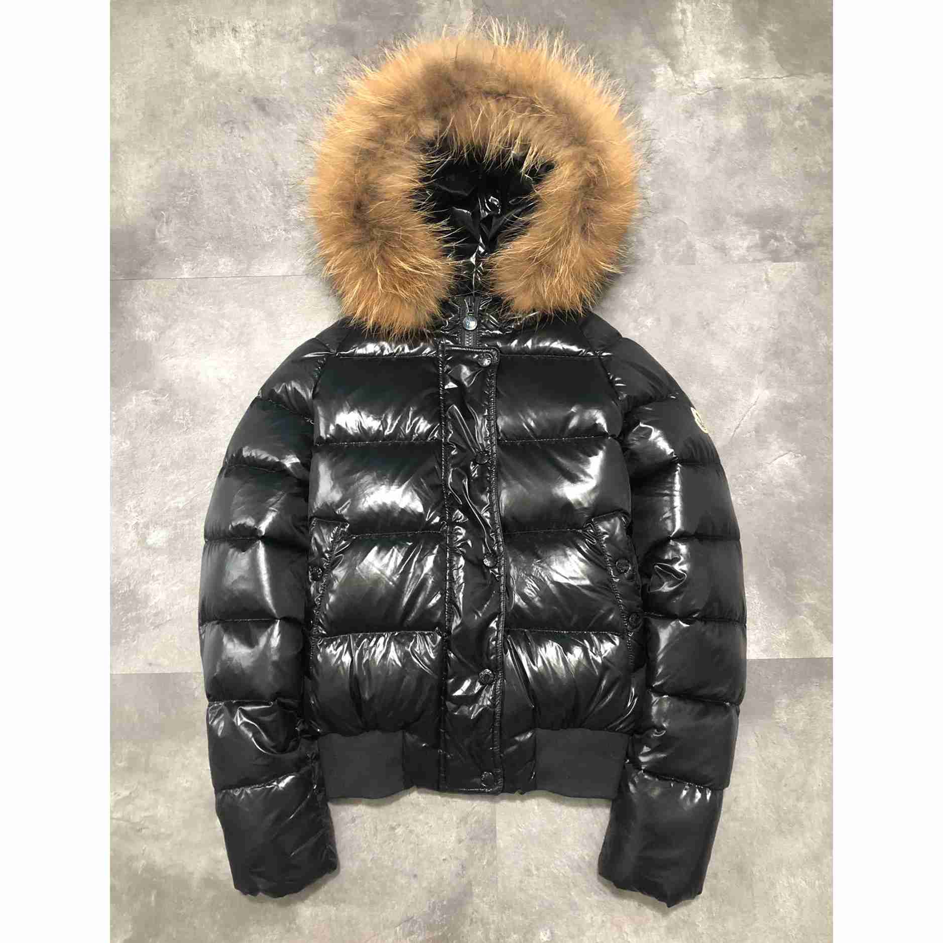 Moncler Short Down Jacket    - EUR FASHION