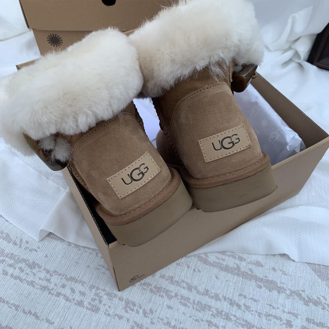 Ugg Ankle Boots - EUR FASHION