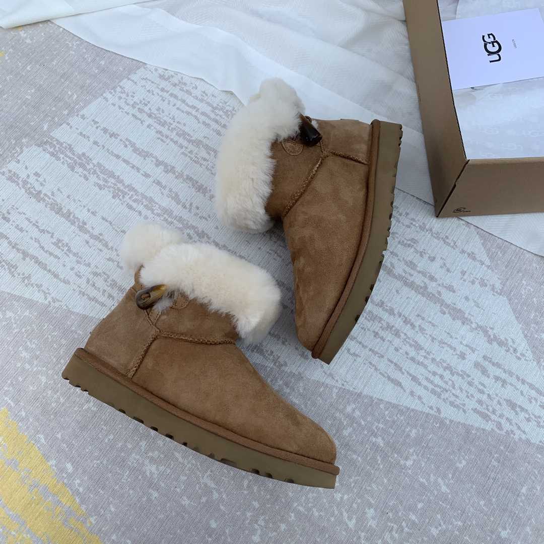 Ugg Ankle Boots - EUR FASHION