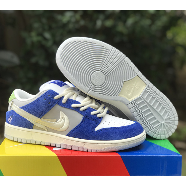 Fly Streetwear x Nike SB Dunk Low Sneaker         DQ5130-400 - EUR FASHION