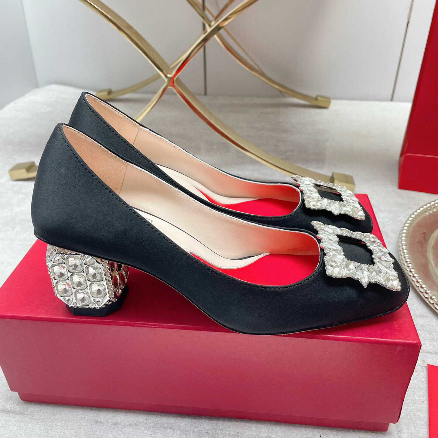 Roger Vivier Jewel Heel Rhinestone Buckle Pumps In Satin - EUR FASHION