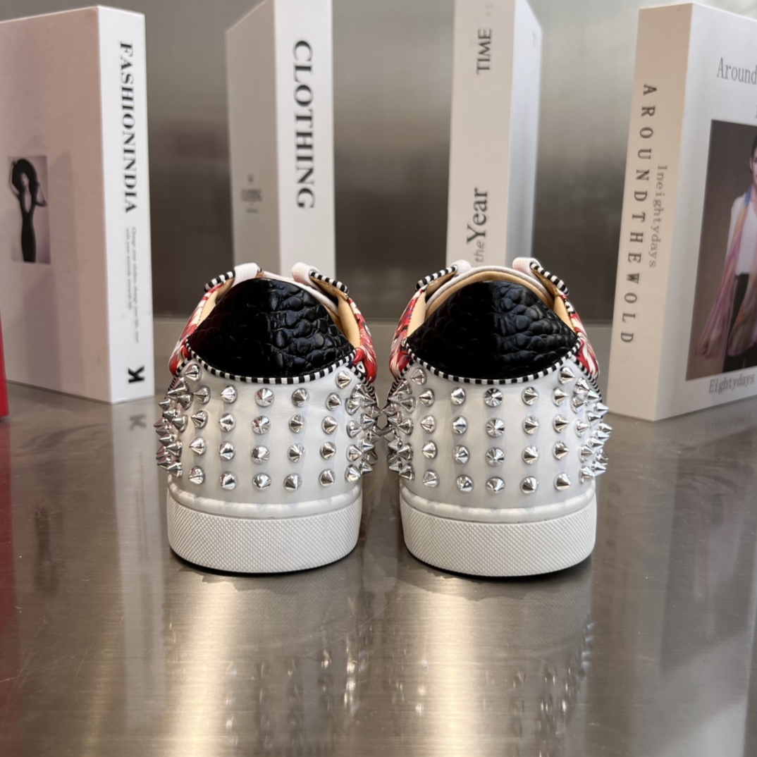 Christian Louboutin Low-Top Sneaker - EUR FASHION