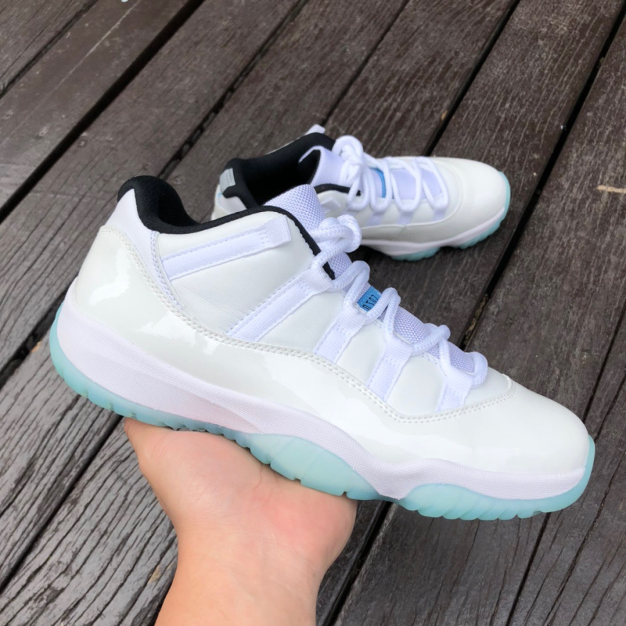 Air Jordan 11 Low AJ11 Sneakers    AV2187-117 - EUR FASHION