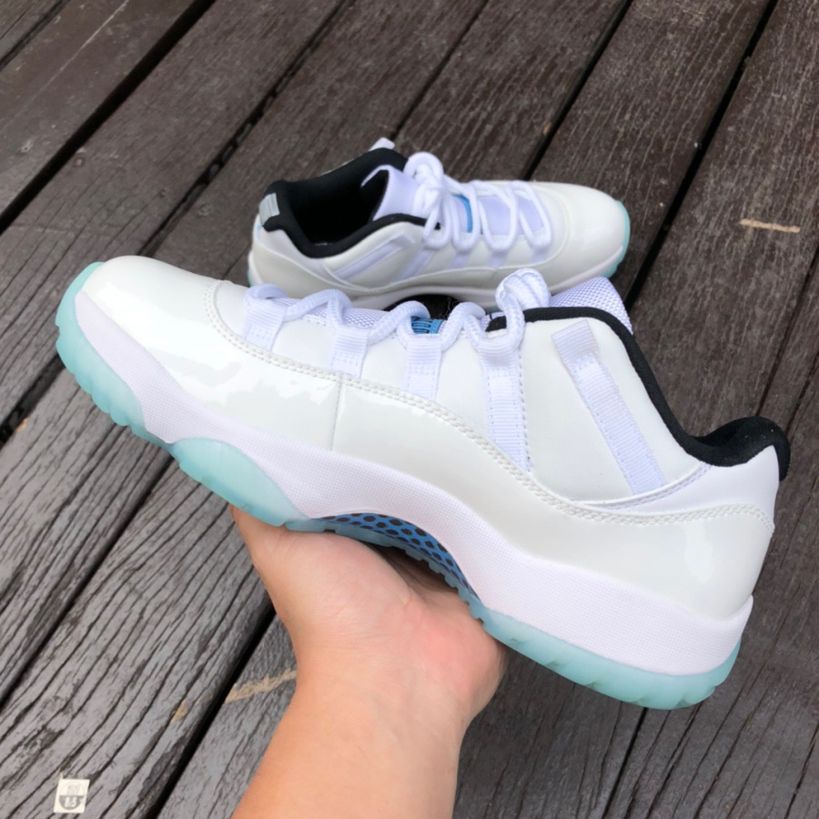 Air Jordan 11 Low AJ11 Sneakers    AV2187-117 - EUR FASHION