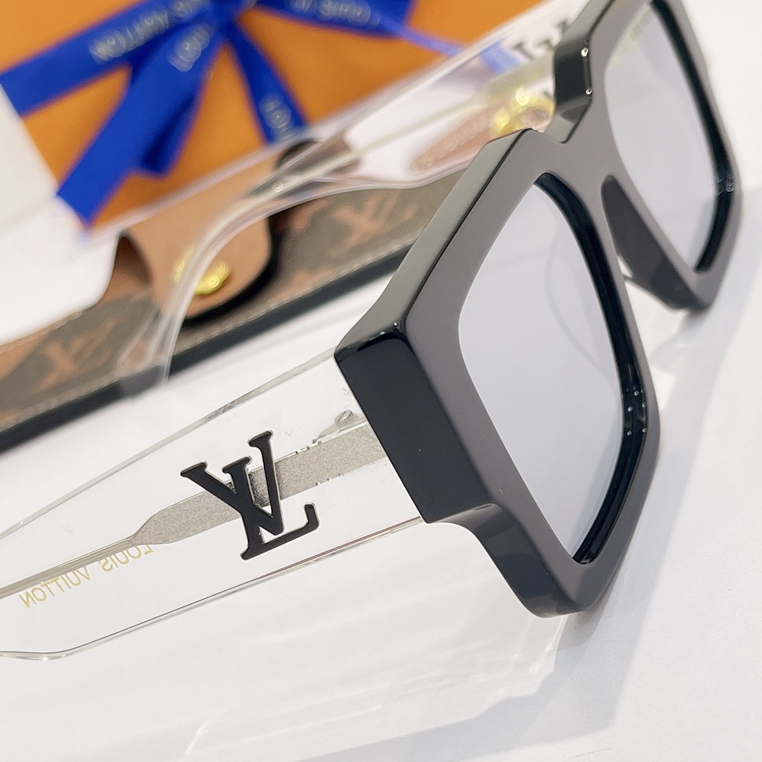 Louis Vuitton LV Clash Square Sunglasses   Z1580W - EUR FASHION