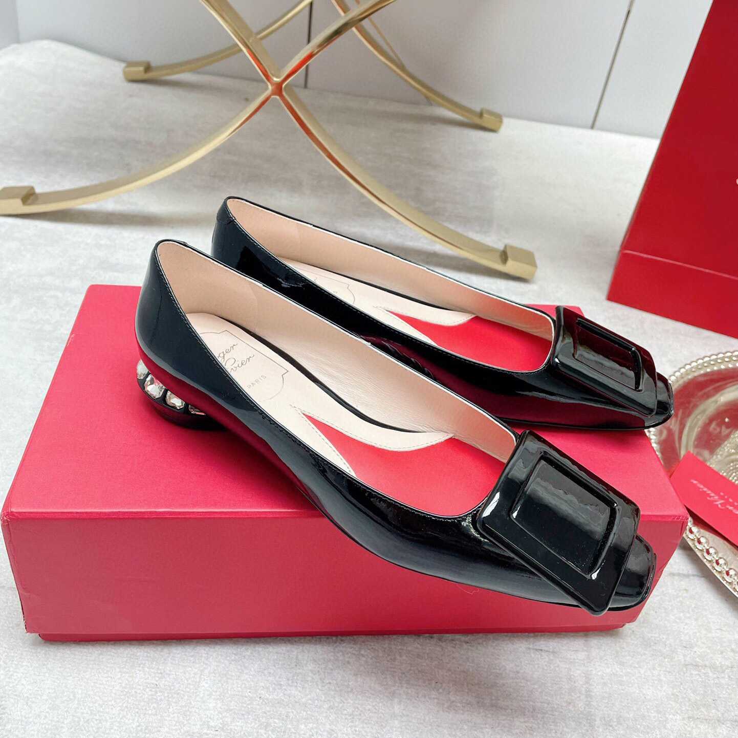 Roger Vivier Strass Heel Covered Buckle Ballerinas In Patent Leather - EUR FASHION