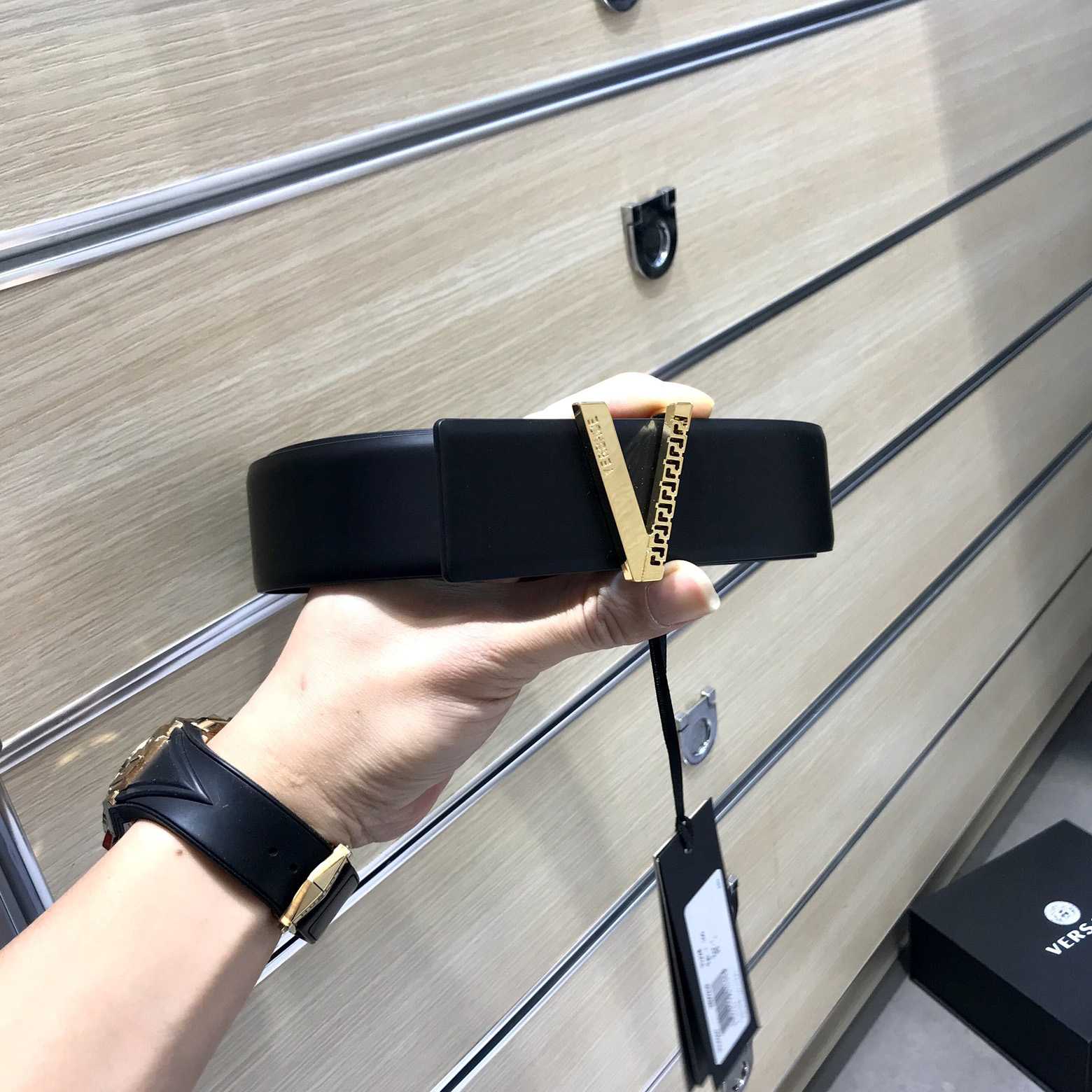 Versace Belt - EUR FASHION