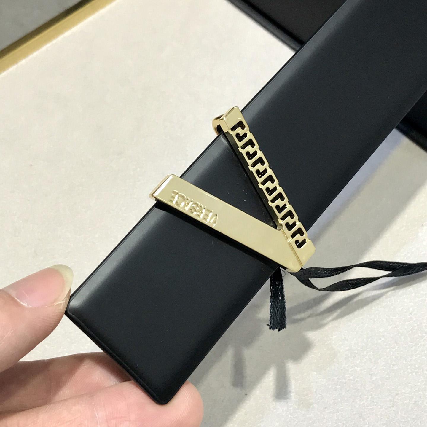 Versace Belt - EUR FASHION