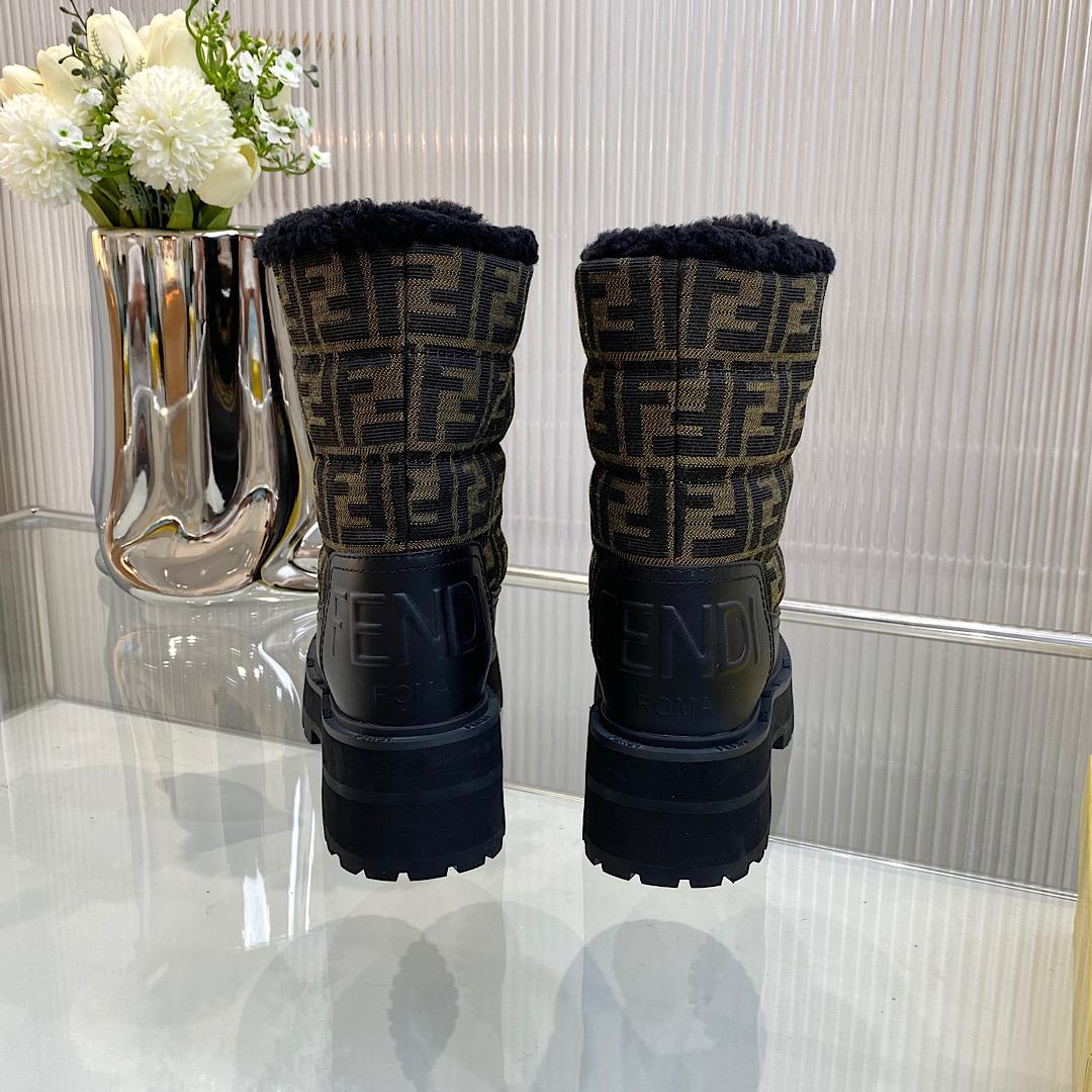 Fendi Signature Biker Boots - EUR FASHION