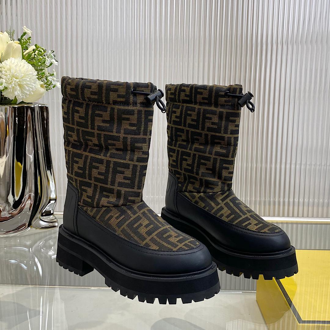 Fendi FF Logo Boots - EUR FASHION