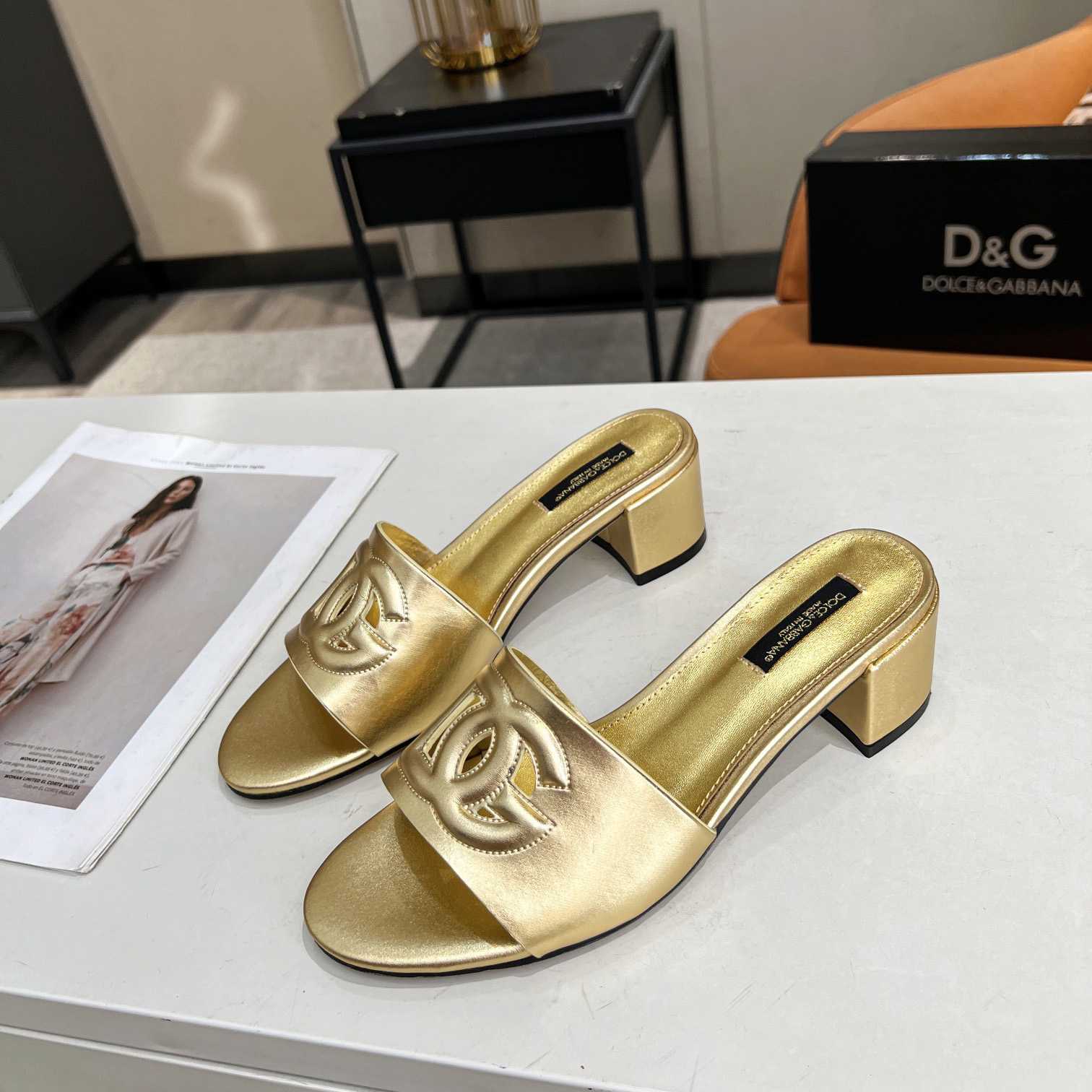 Dolce & Gabbana Calfskin Mules With DG Millennials Logo - EUR FASHION