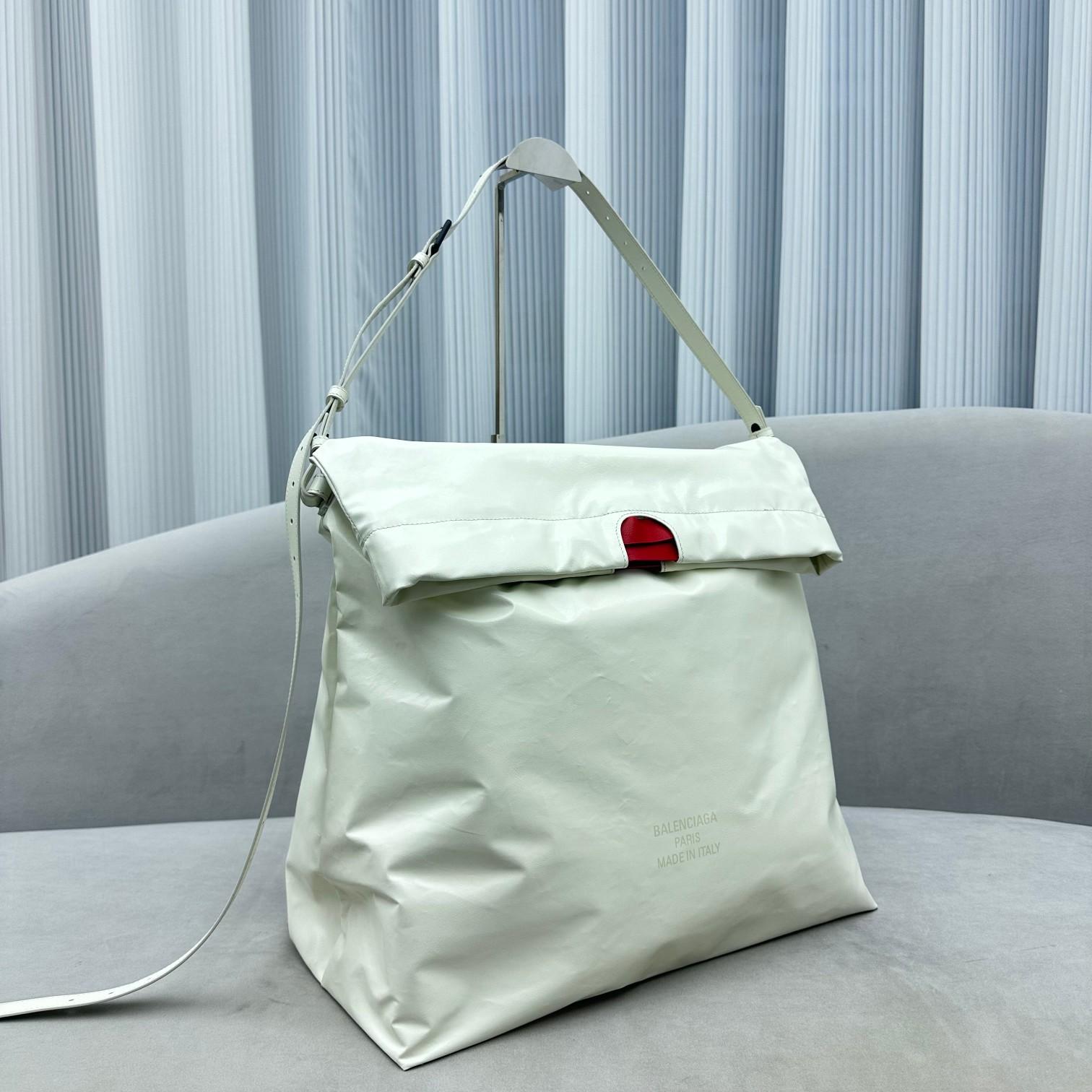 Balenciaga Trash Bag Large Pouch In White(37-40-52cm) - EUR FASHION