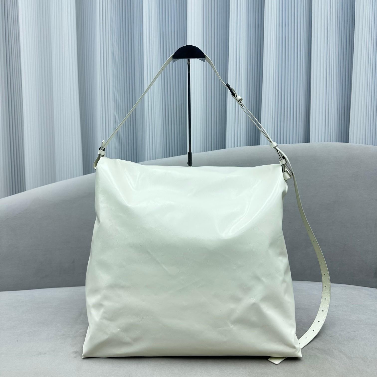 Balenciaga Trash Bag Large Pouch In White(37-40-52cm) - EUR FASHION