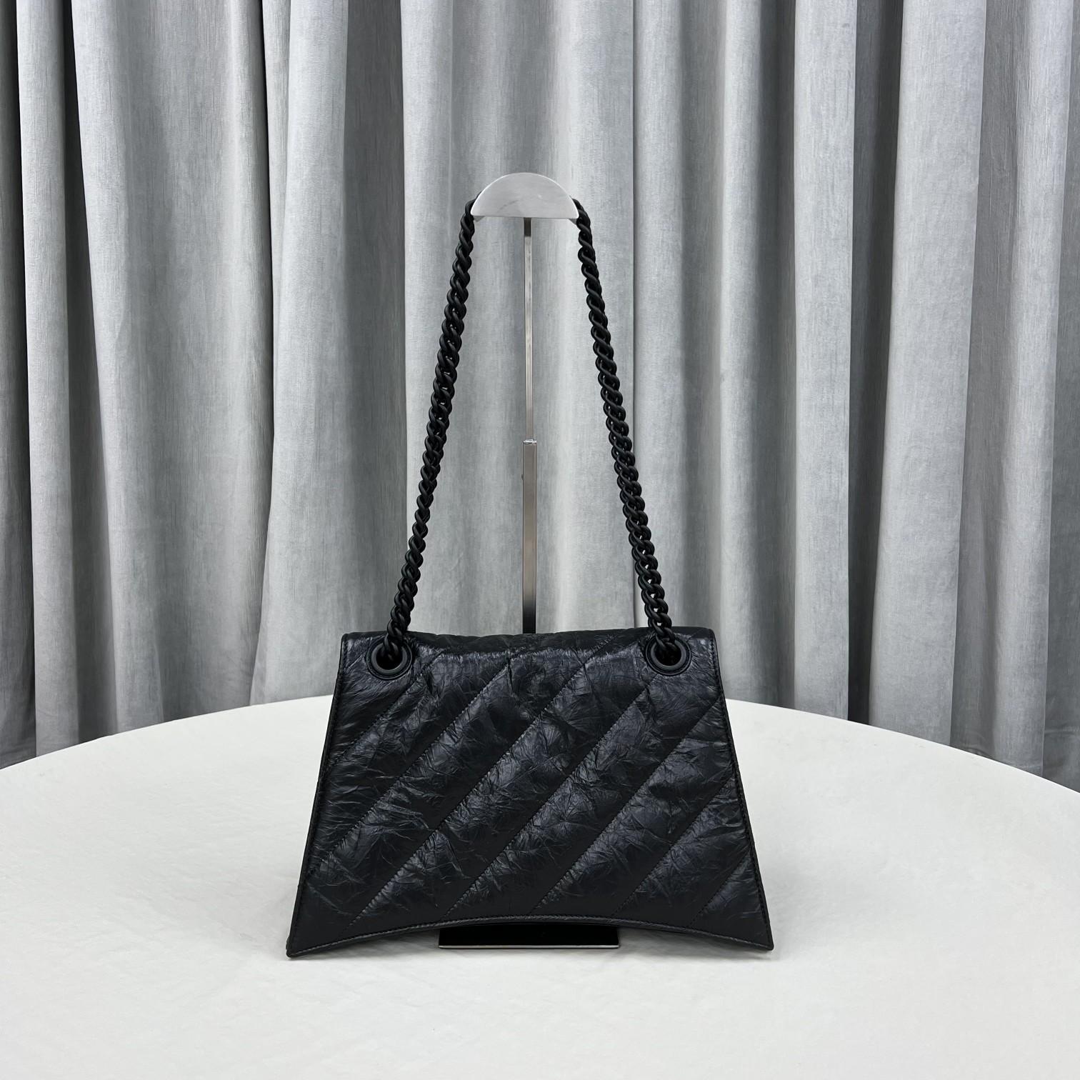 Balenciaga Women's Crush Medium Chain Bag Quilted In Black(31-20-12cm) - EUR FASHION