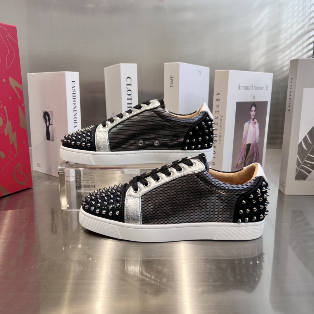 Christian Louboutin Low-Top Sneaker - EUR FASHION