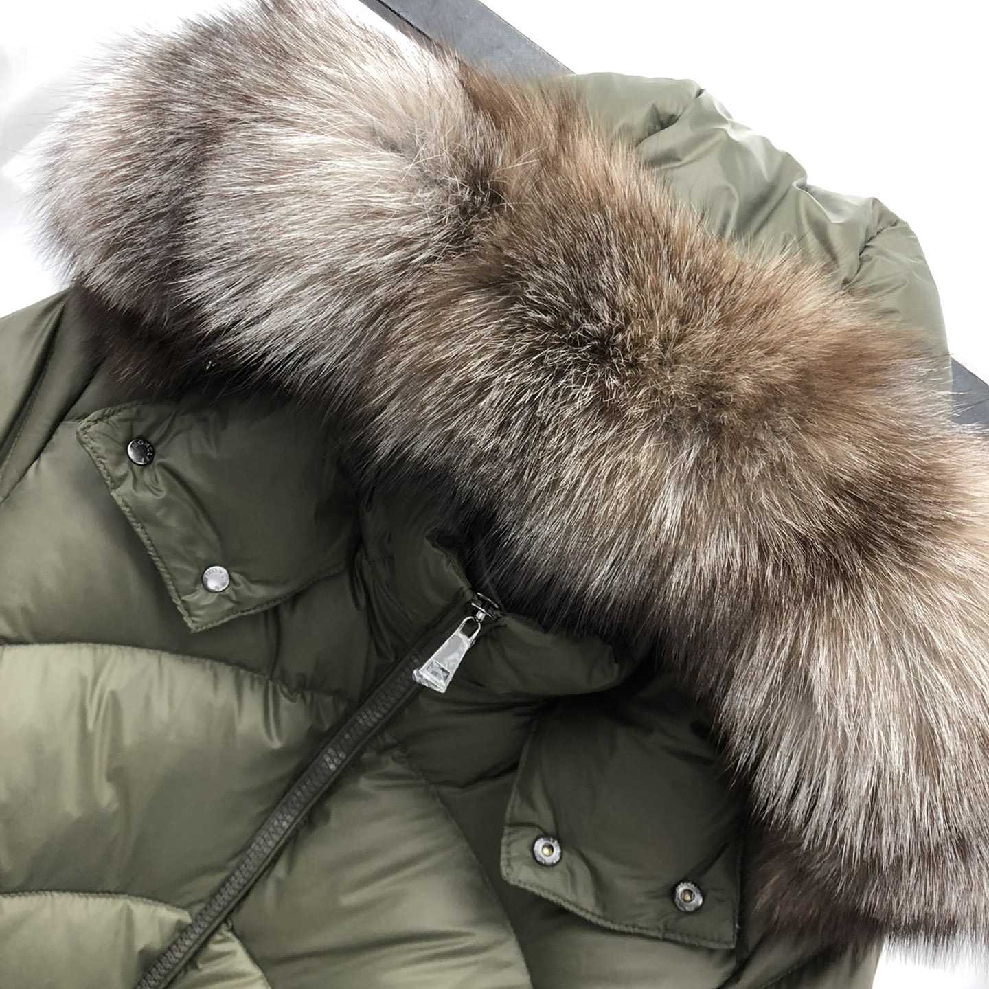 Moncler Short Down Jacket - EUR FASHION