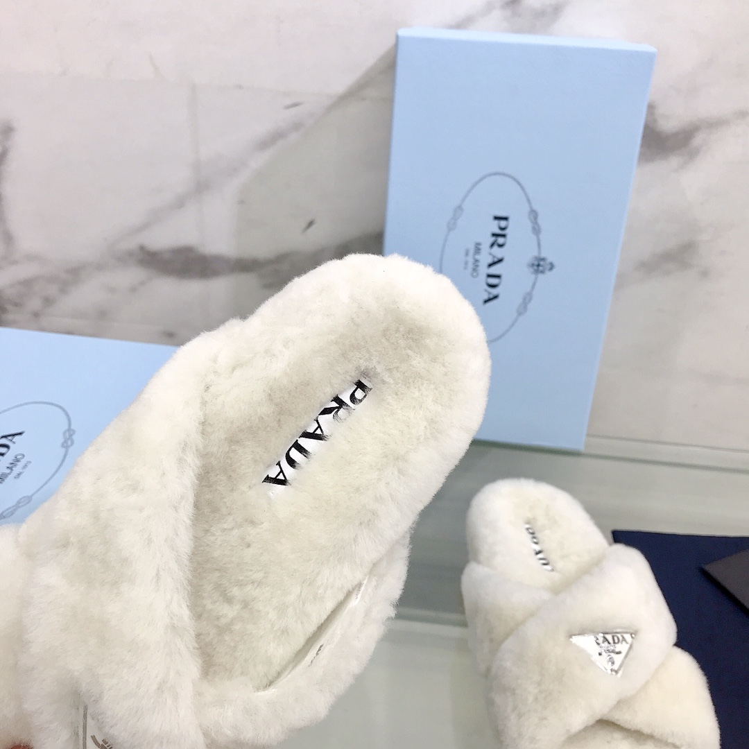 Prada Shearling Sandals - EUR FASHION