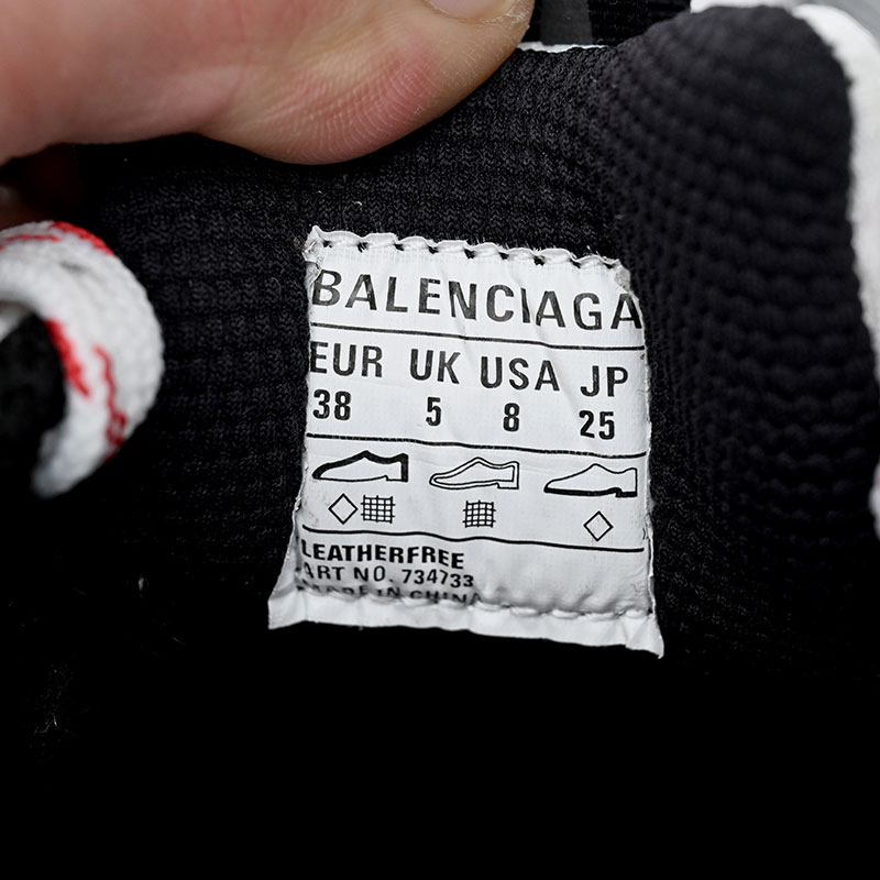 Balenciaga Sneaker  - EUR FASHION