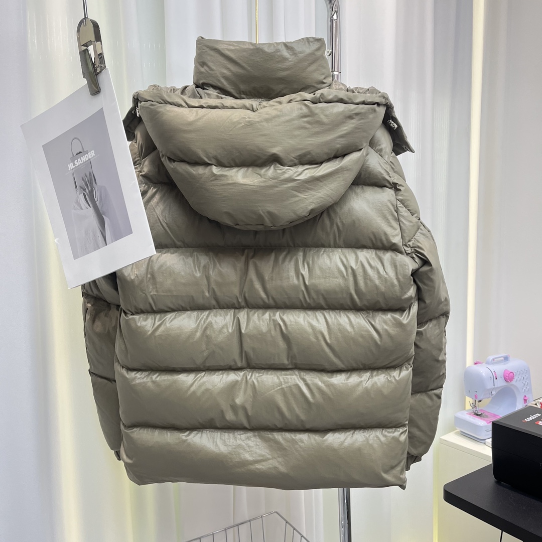 Moncler Maya 70 Short Down Jacket - EUR FASHION