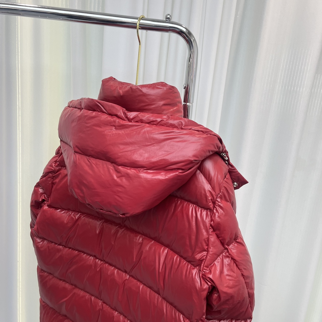 Moncler Maya 70 Short Down Jacket - EUR FASHION