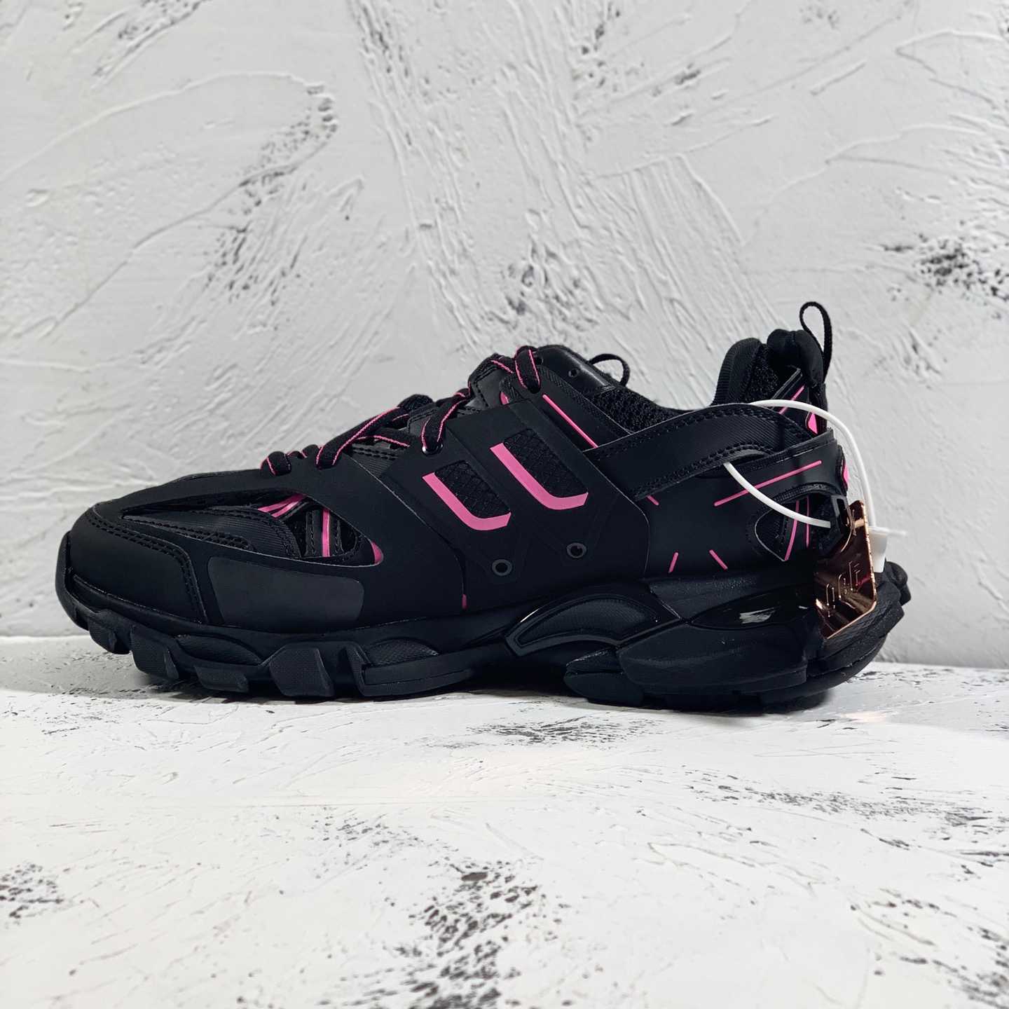 Balenciaga Track Sneaker  - EUR FASHION