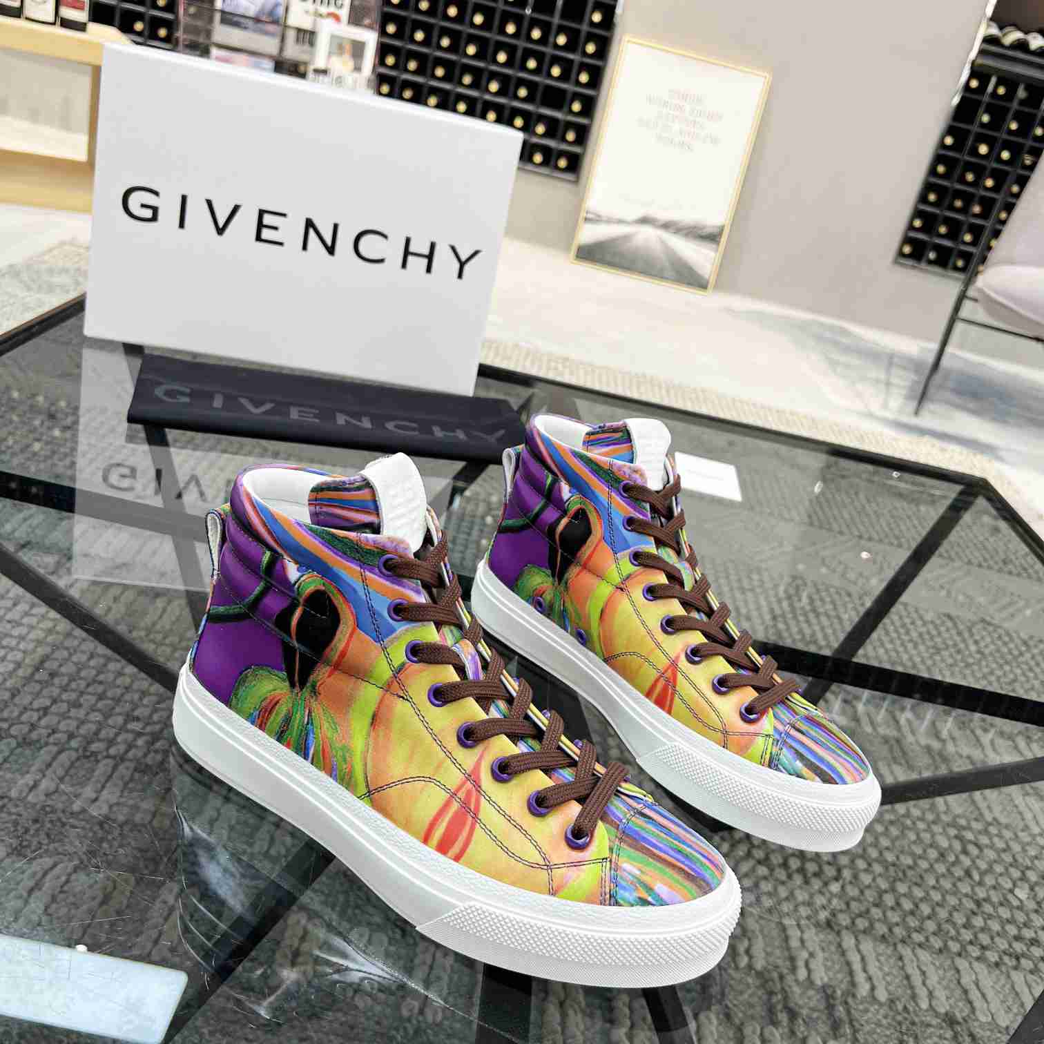 Givenchy City High Top Sneaker - EUR FASHION