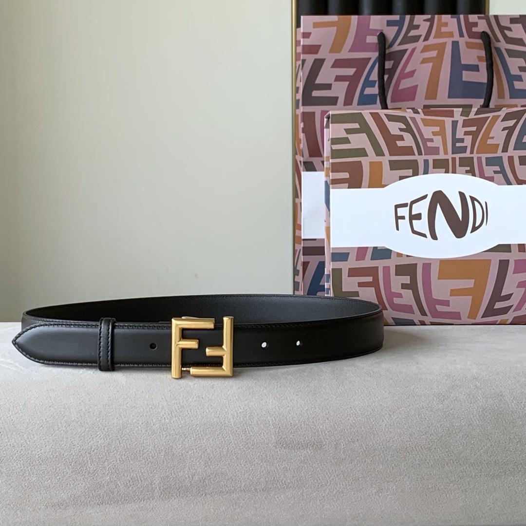 Fendi Black Leather Belt - EUR FASHION