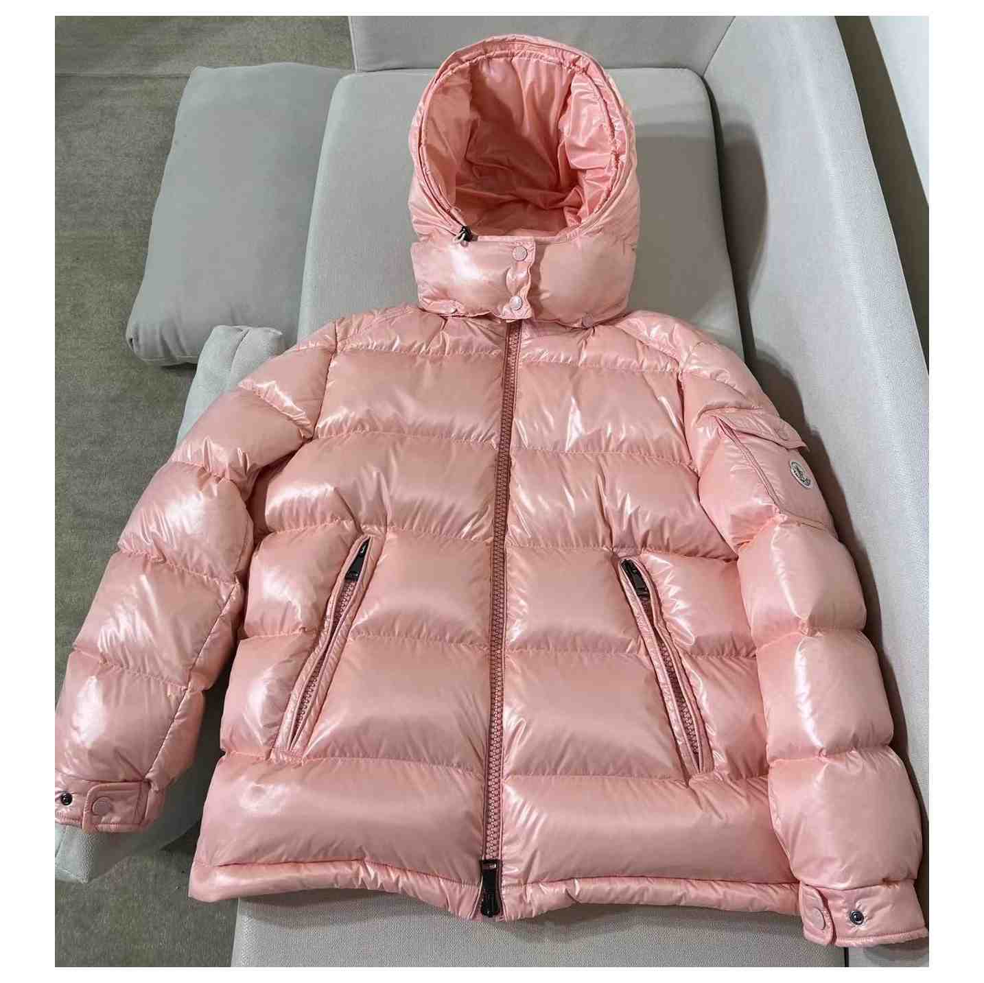 Moncler Short Down Jacket - EUR FASHION