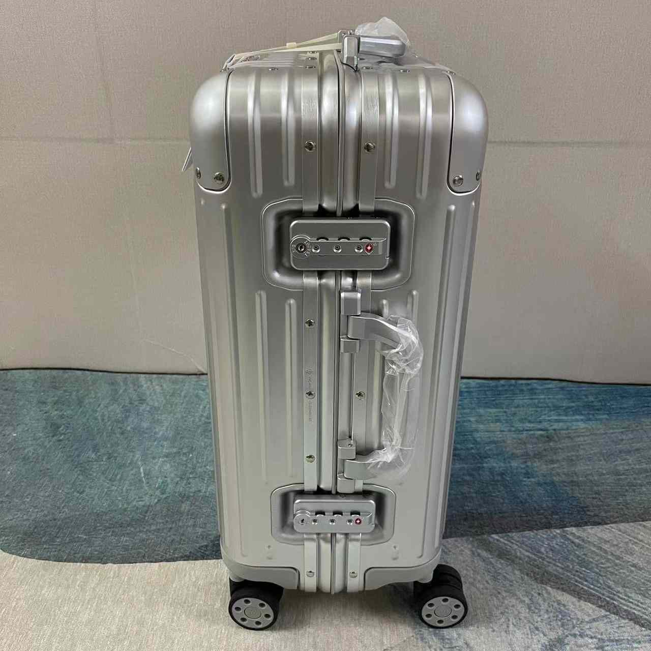 Rimowa Luggage - EUR FASHION