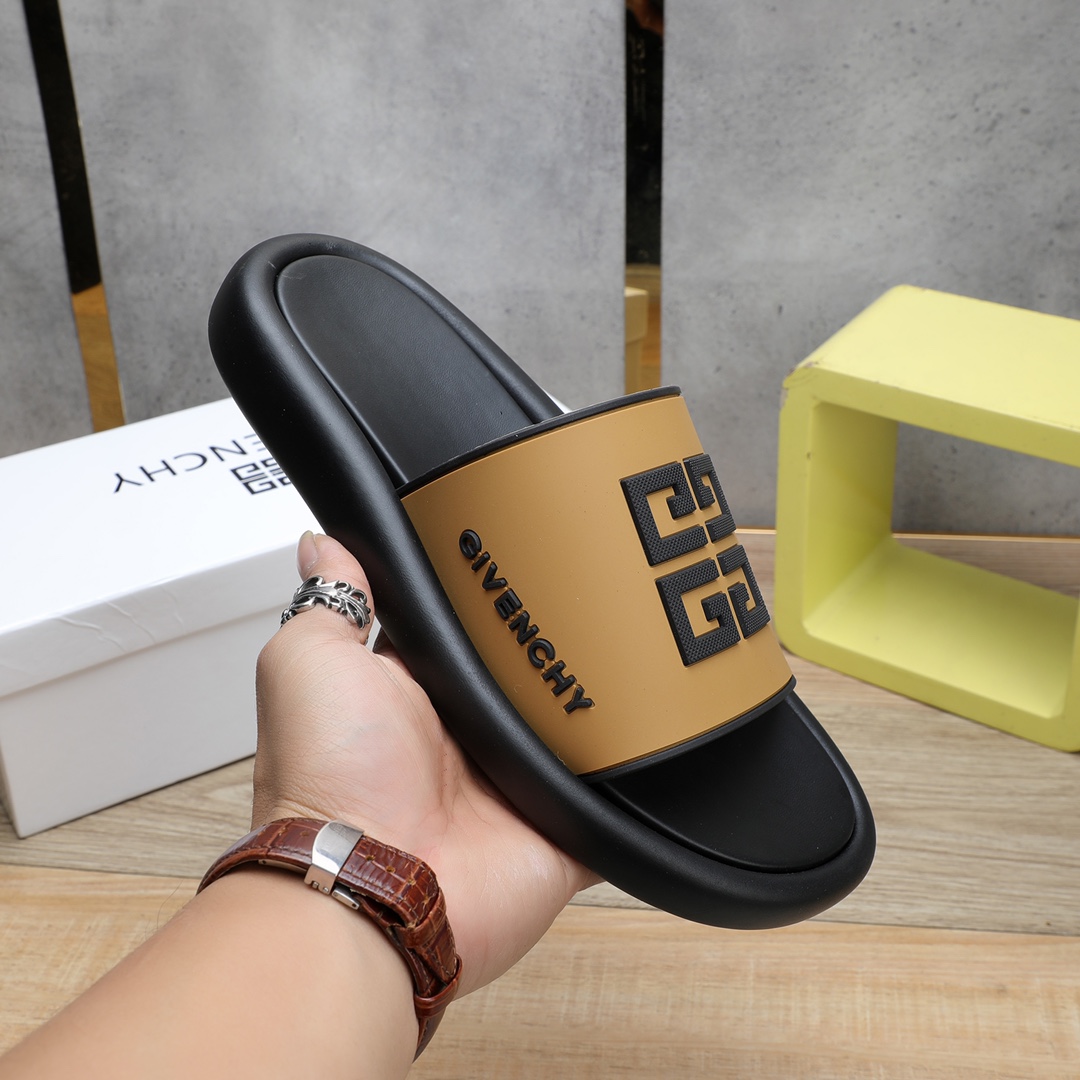 Givenchy 4G Logo Rubber Slides Sandals - EUR FASHION