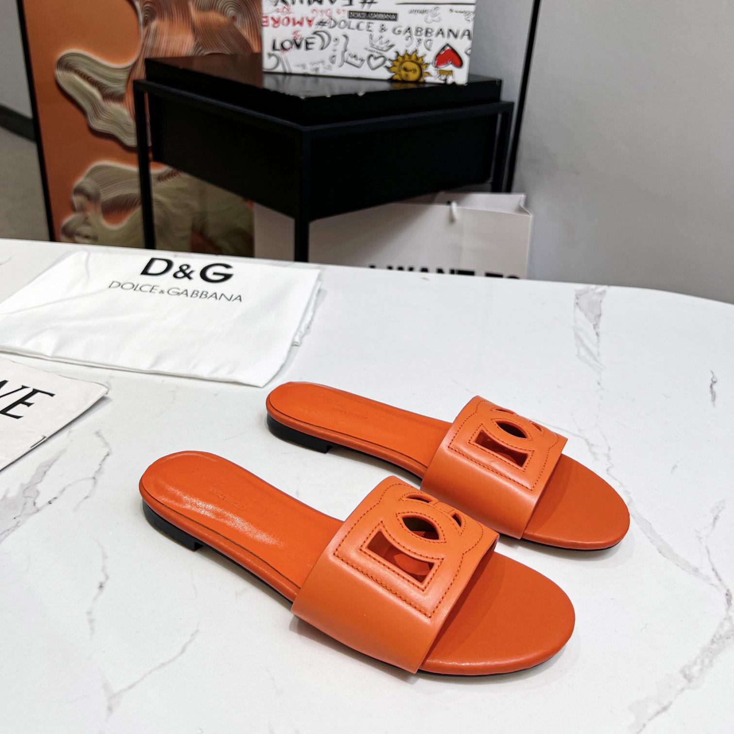 Dolce & Gabbana Calfskin Slides With DG Logo - EUR FASHION