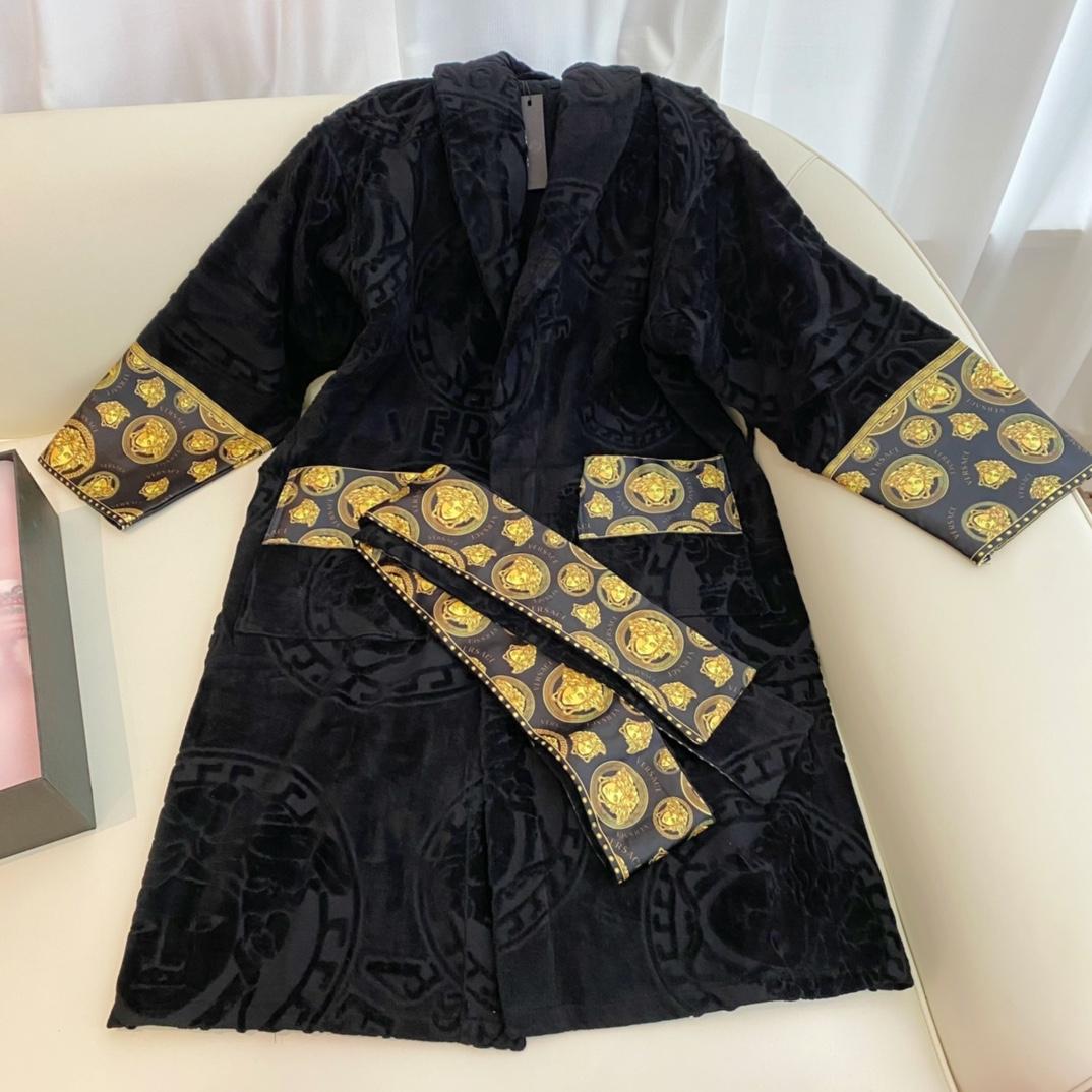 Versace I ♡ Baroque Bathrobe(Uniform size) - EUR FASHION