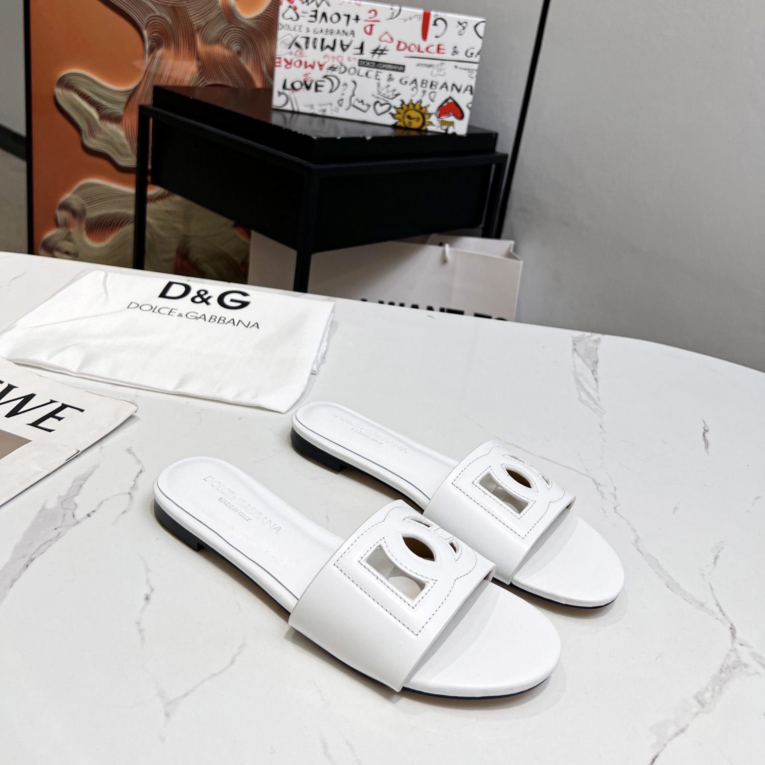 Dolce & Gabbana Calfskin Slides With DG Logo - EUR FASHION