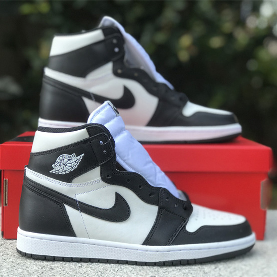 Air Jordan 1 ’85 Hi “Panda”Sneaker         BQ4422-001  - EUR FASHION