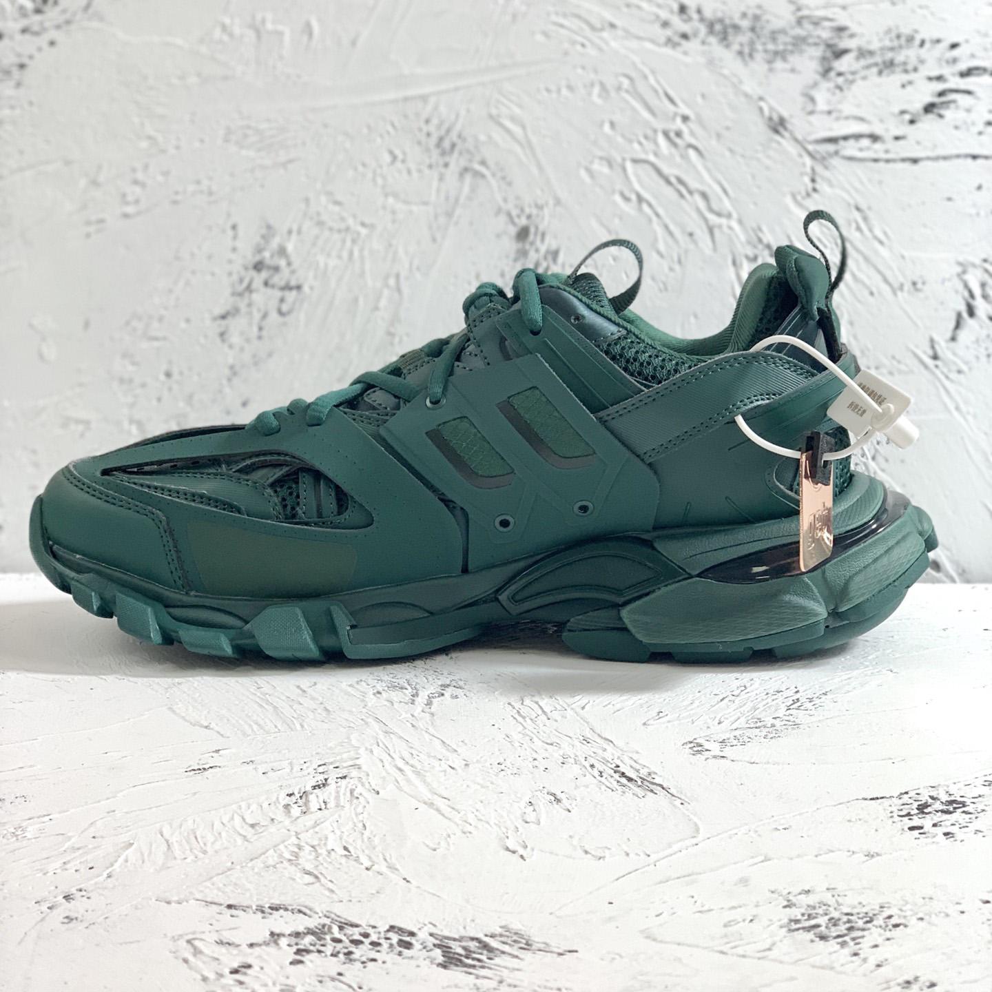 Balenciaga Track Sneaker  - EUR FASHION