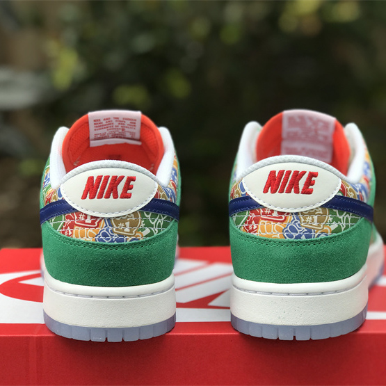 Nike Dunk Low “Foam Finger” Sneaker       DZ5184-300 - EUR FASHION