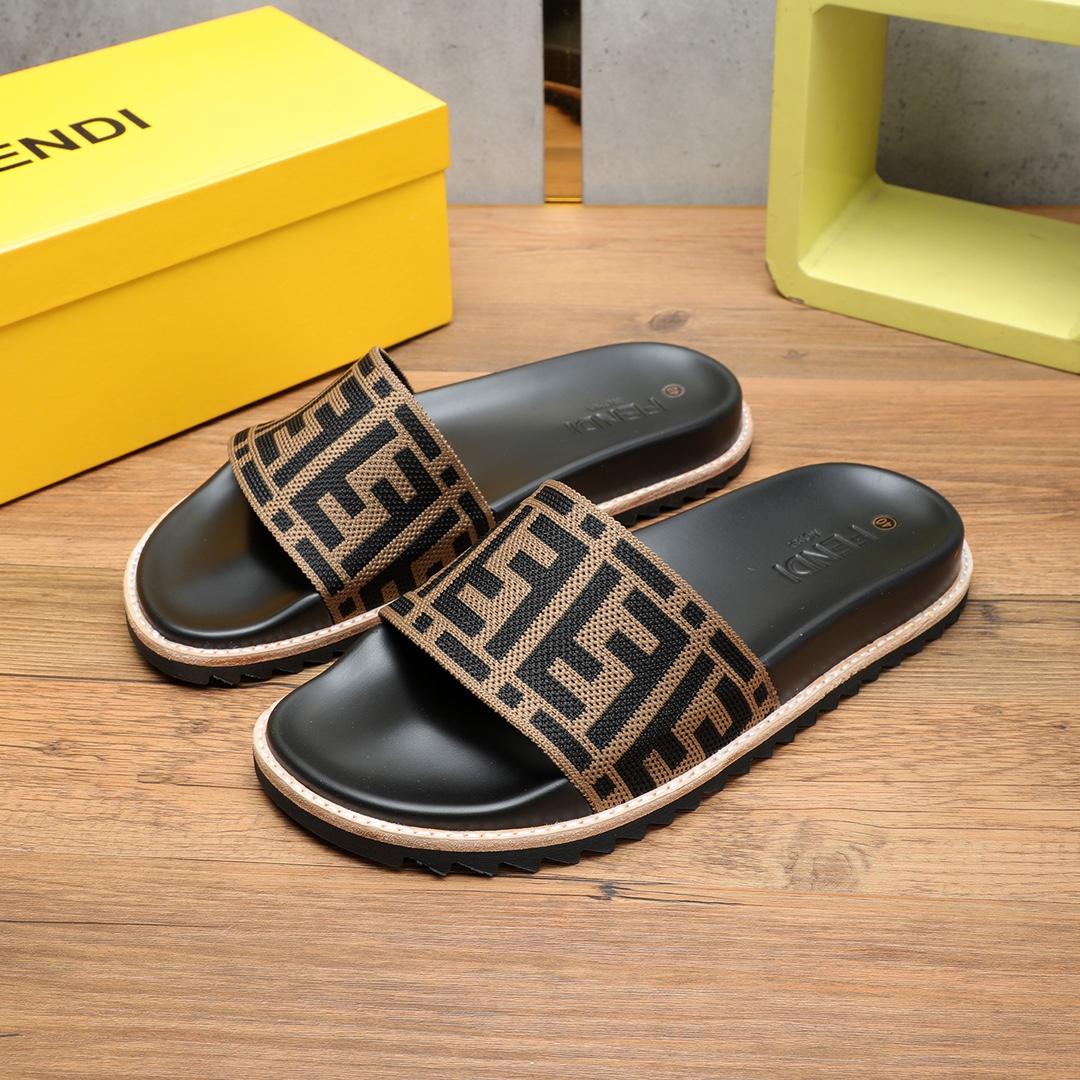 Fendi FF Logo Slides - EUR FASHION