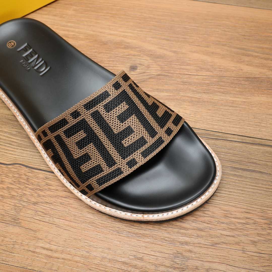 Fendi FF Logo Slides - EUR FASHION