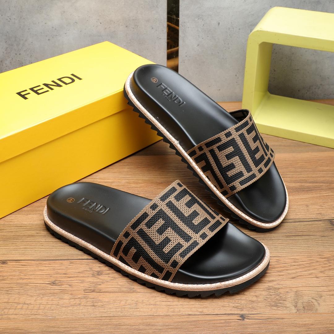 Fendi FF Logo Slides - EUR FASHION