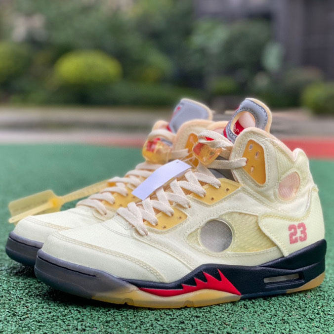 AirJordan 5 AJ5 x Off-White Ow Sneaker      DH8565-100 - EUR FASHION